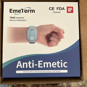 Anti-emetic electronic armband